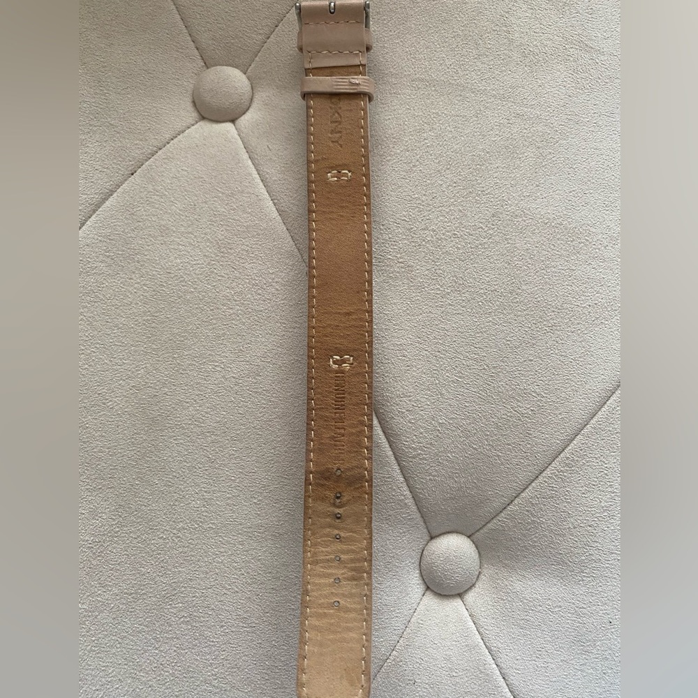 Vintage DKNY Blush Pink Watch - Picture 2 of 8